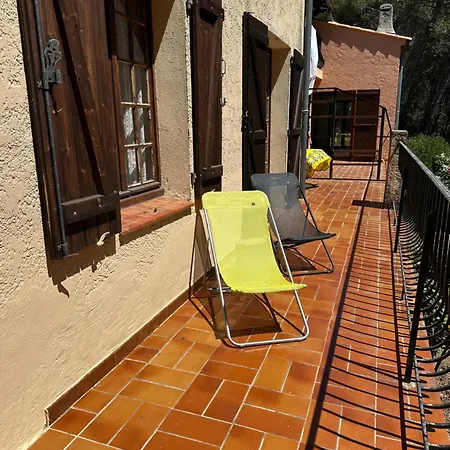 Proche Hébergement de vacances Le Pradet